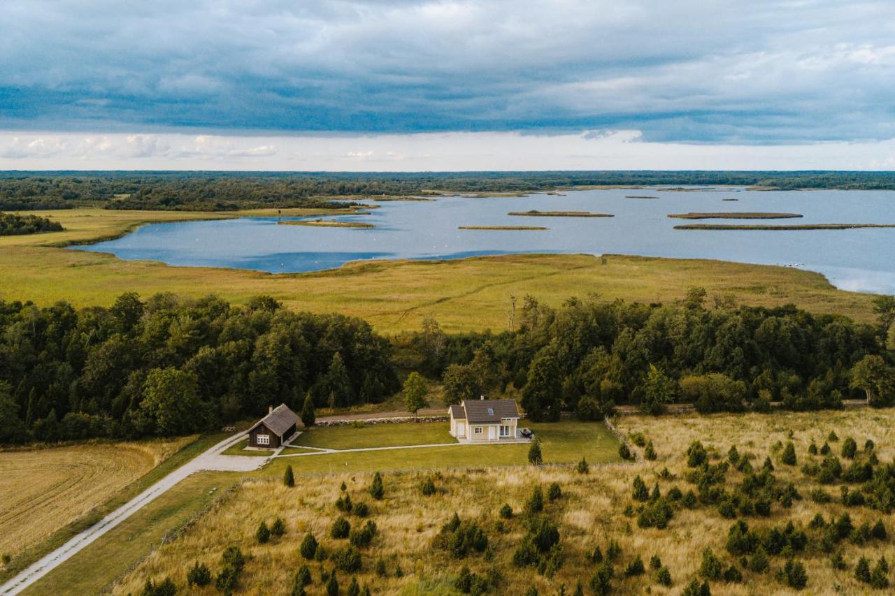 Holmiranna Holiday Homes Kungla Eksteriør billede